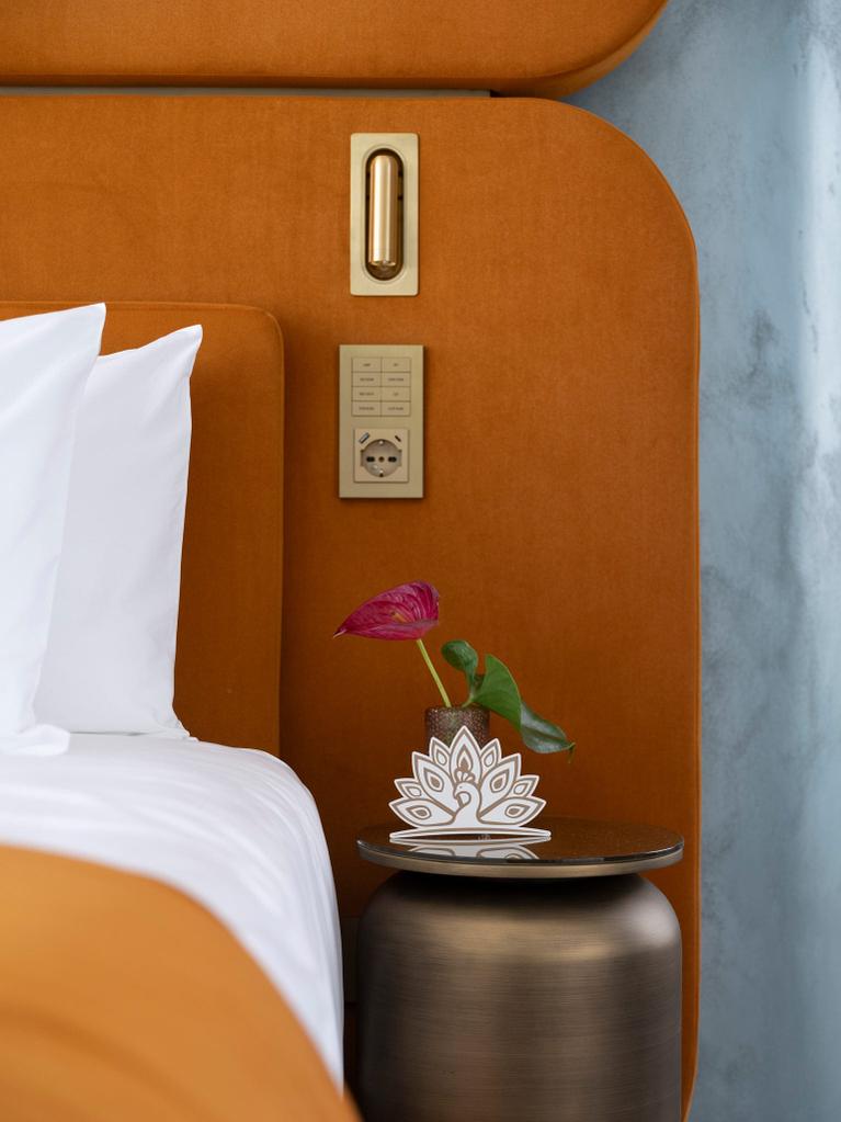 Discover Signature Peacock Suite of Boutique Hotel Stresa